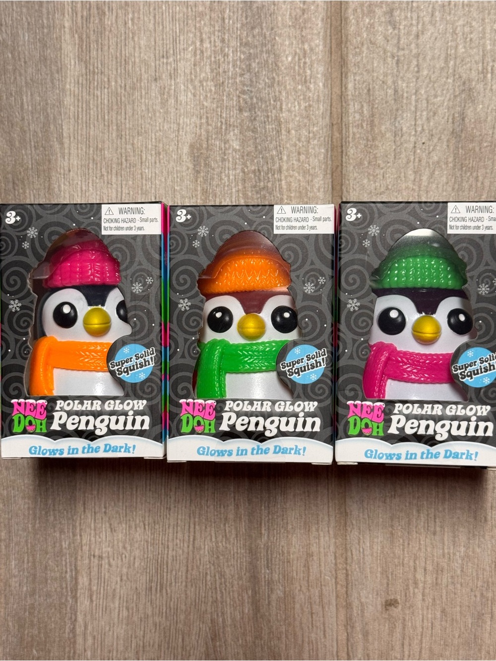 3 NeeDoh Polar Glow Penguins 🩷🧡💚🐧